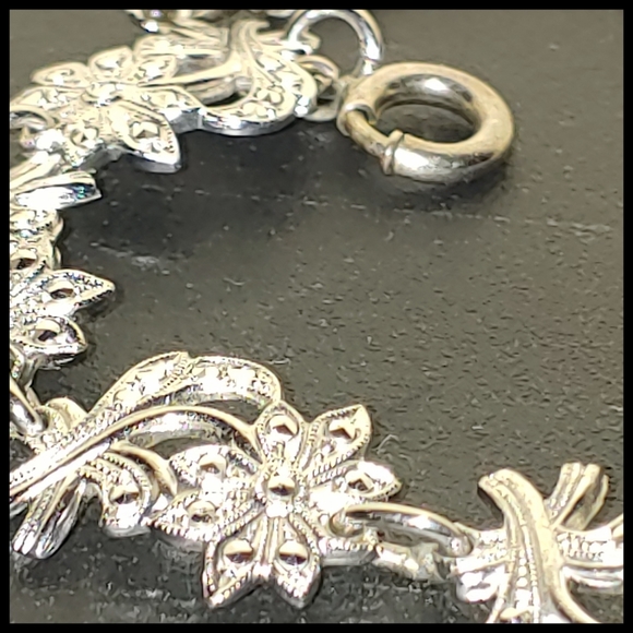 Vintage Sterling Bracelet and Earring Set - Picture 3 of 9